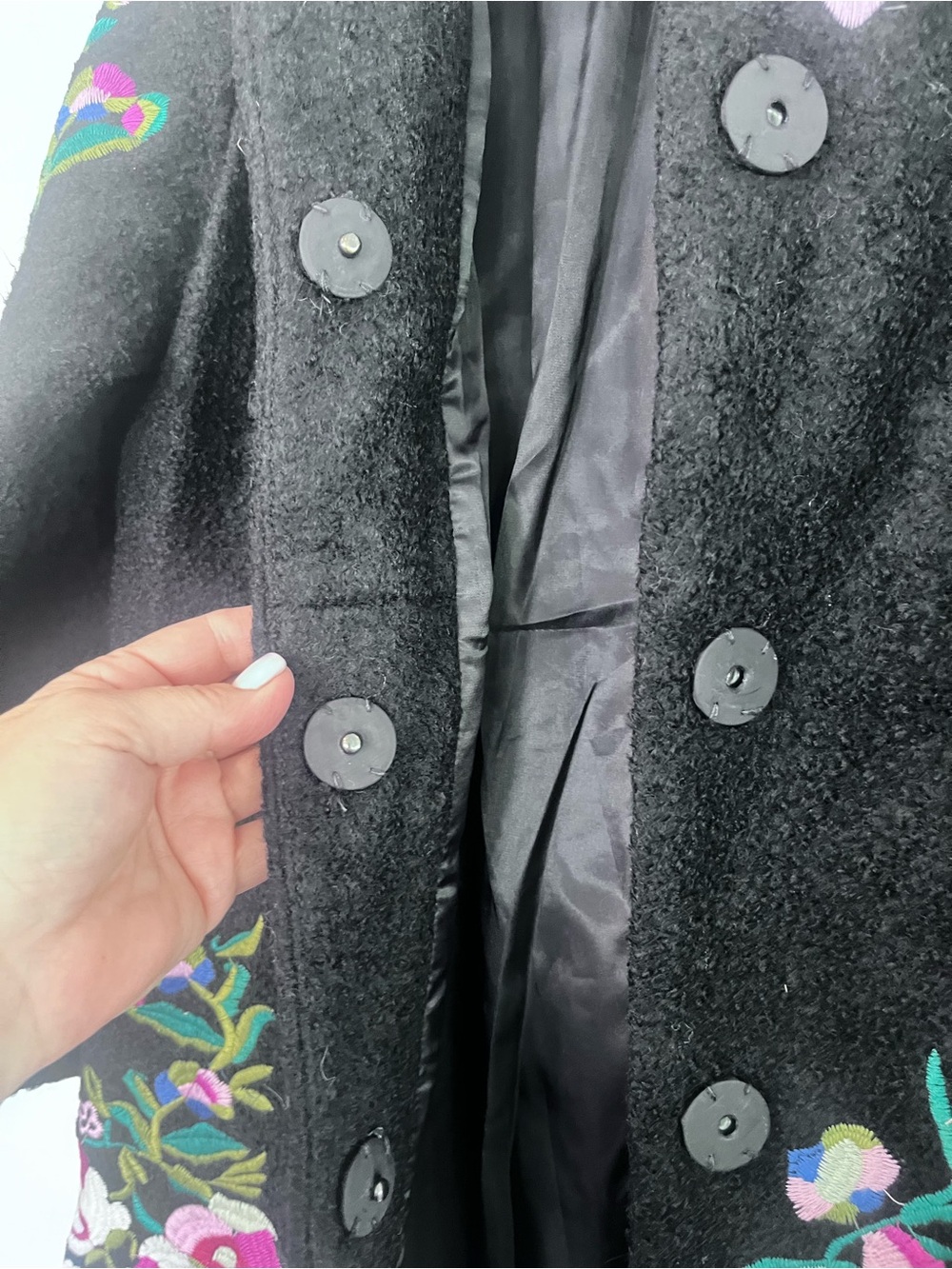 Embroidered Black Floral Coat - Women - Picture 4 of 4